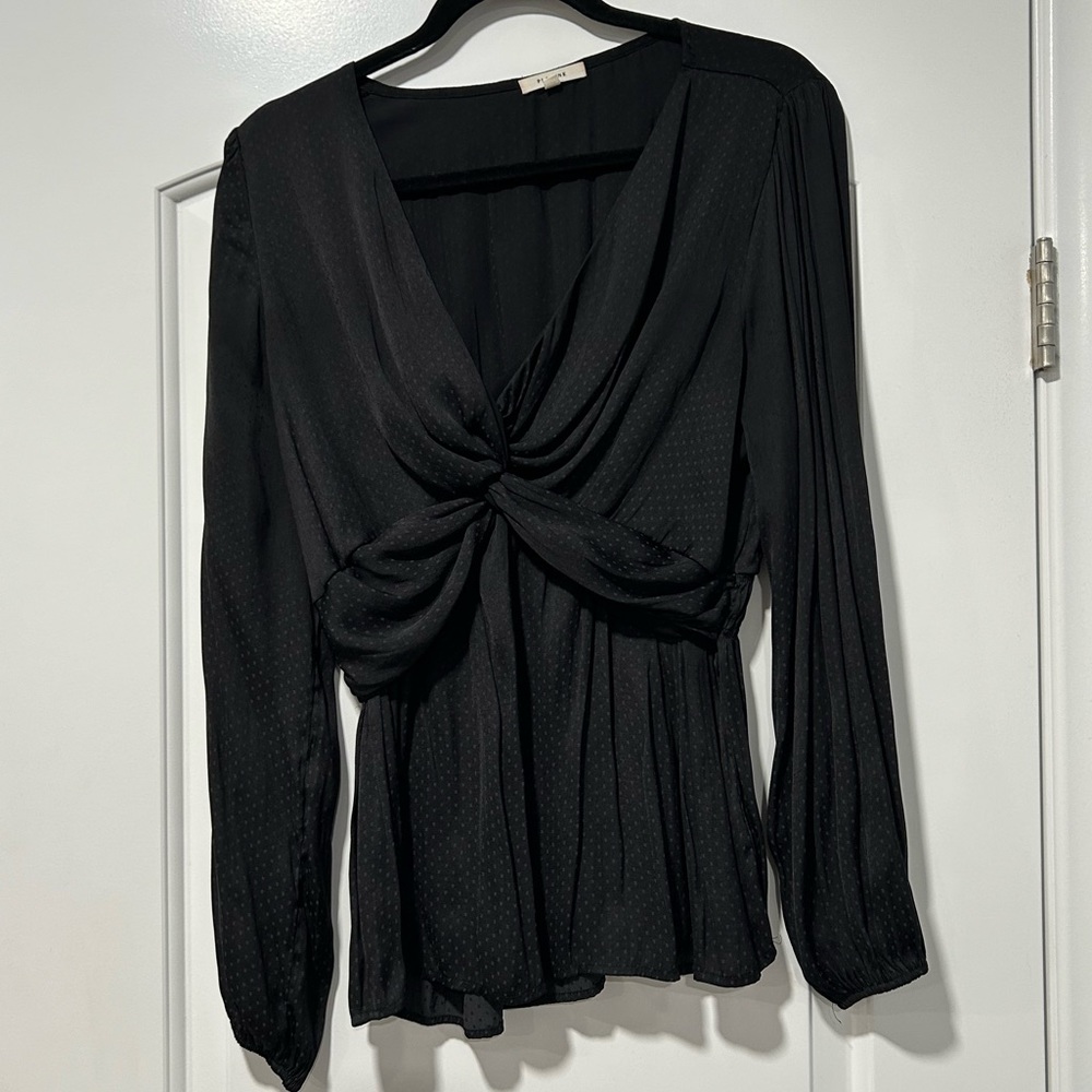 Pleione black dot pattern front twist blouse size Large